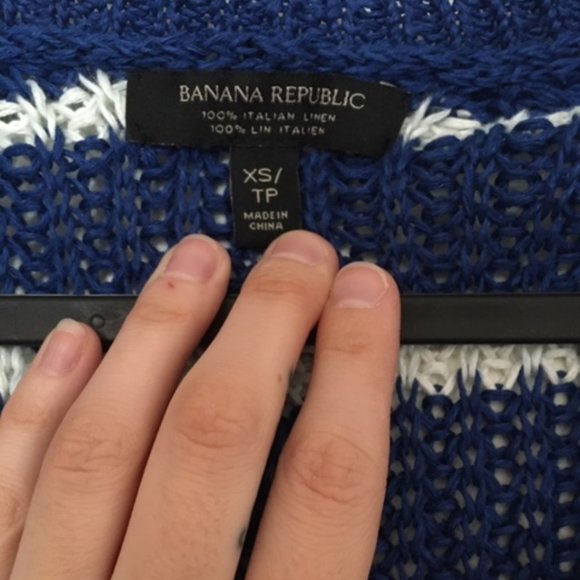 Banana Republic Chunky Striped Linen Sweater V - Picture 2 of 3